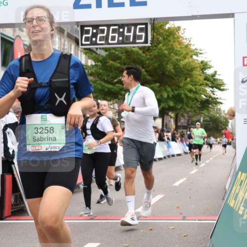 21.09.2025 - PSD Bank Halbmarathon Strokosch-Dieckow http://msf.ph/oto/8933816 21.09.2025 12:26:08 Ziel 2975, 3258, 3429, 3631, 3829 meine-sportfotos.de