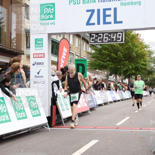 21.09.2025 - PSD Bank Halbmarathon Strokosch-Dieckow http://msf.ph/oto/8933836 21.09.2025 12:26:13 Ziel 2975, 3258, 3504, 3631, 3829 meine-sportfotos.de