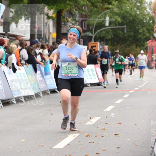 21.09.2025 - PSD Bank Halbmarathon Strokosch-Dieckow http://msf.ph/oto/8933874 21.09.2025 12:26:20 Ziel 3206, 3227, 3504, 3829 meine-sportfotos.de