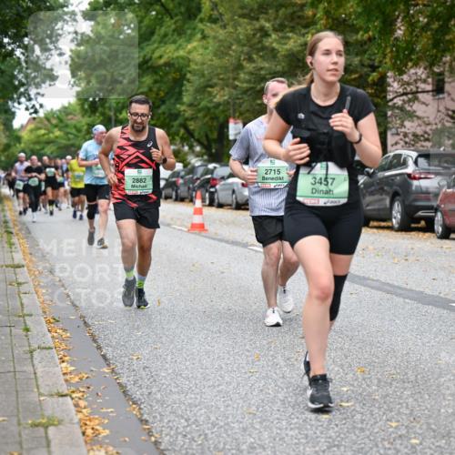 21.09.2025 - PSD Bank Halbmarathon Dr. Thomas Lammeyer http://msf.ph/oto/8933881 21.09.2025 10:55:19 Laufen 2882, 2715, 3457, 4915 meine-sportfotos.de
