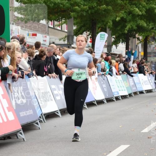 21.09.2025 - PSD Bank Halbmarathon Strokosch-Dieckow http://msf.ph/oto/8933888 21.09.2025 12:26:25 Ziel 3206, 3227, 3611 meine-sportfotos.de