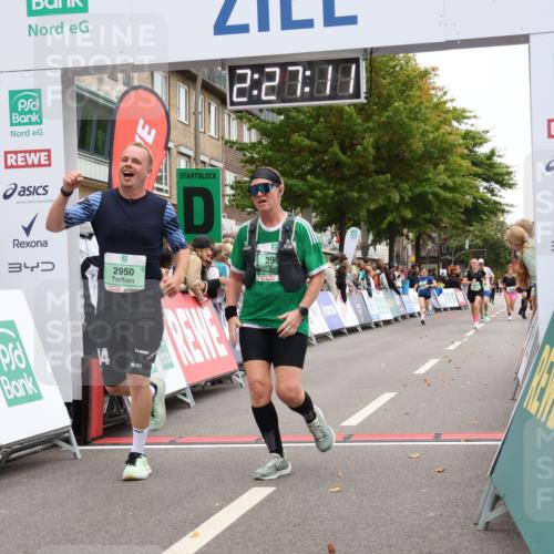 21.09.2025 - PSD Bank Halbmarathon Strokosch-Dieckow http://msf.ph/oto/8933926 21.09.2025 12:26:35 Ziel 2900, 2950 meine-sportfotos.de