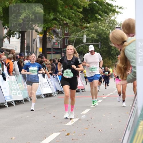 21.09.2025 - PSD Bank Halbmarathon Strokosch-Dieckow http://msf.ph/oto/8933932 21.09.2025 12:26:36 Ziel 2900, 2950, 3514 meine-sportfotos.de