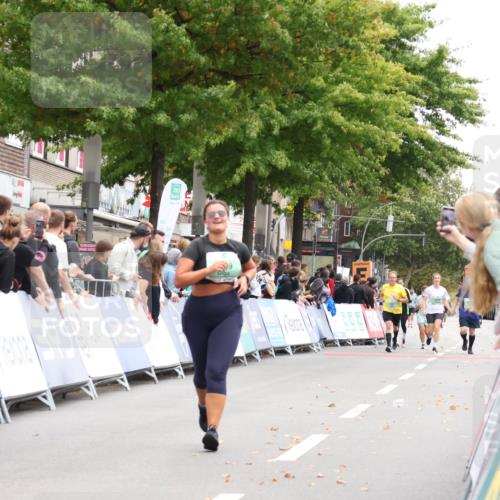 21.09.2025 - PSD Bank Halbmarathon Strokosch-Dieckow http://msf.ph/oto/8934001 21.09.2025 12:26:57 Ziel 3518, 3559 meine-sportfotos.de