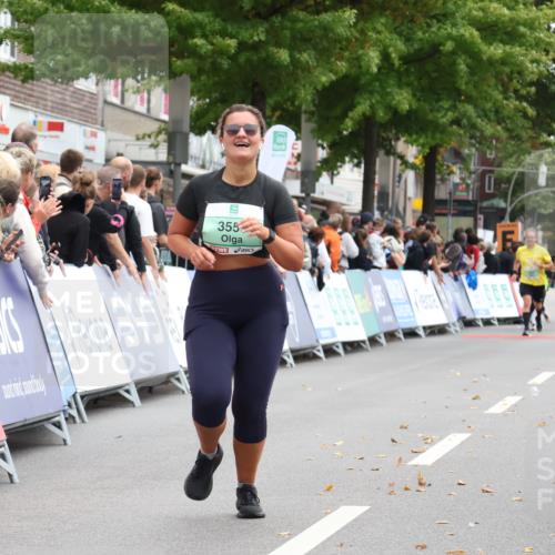 21.09.2025 - PSD Bank Halbmarathon Strokosch-Dieckow http://msf.ph/oto/8934003 21.09.2025 12:26:58 Ziel 3518, 3559 meine-sportfotos.de