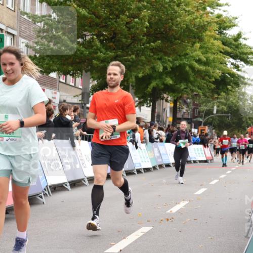 21.09.2025 - PSD Bank Halbmarathon Strokosch-Dieckow http://msf.ph/oto/8934061 21.09.2025 12:27:15 Ziel 3277, 3278, 3279, 3330, 3353, 3357, 3856 meine-sportfotos.de