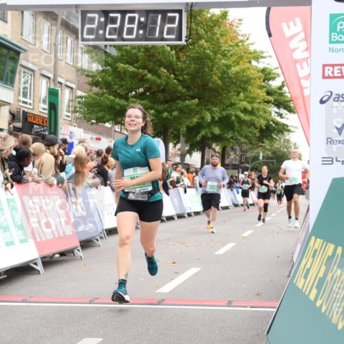 21.09.2025 - PSD Bank Halbmarathon Strokosch-Dieckow http://msf.ph/oto/8934135 21.09.2025 12:27:35 Ziel 1269, 1270, 1362, 3451, 3661, 3989 meine-sportfotos.de