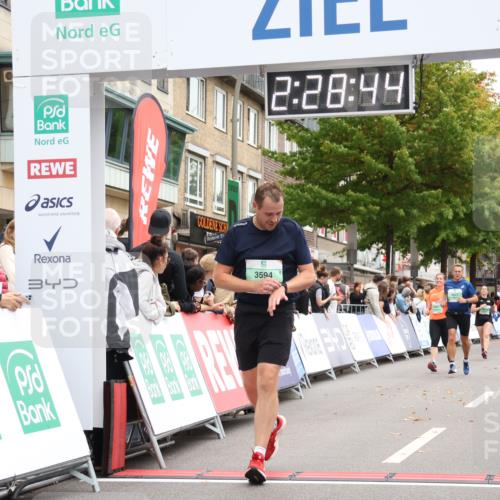 21.09.2025 - PSD Bank Halbmarathon Strokosch-Dieckow http://msf.ph/oto/8934227 21.09.2025 12:28:08 Ziel 1677, 3481, 3507, 3594 meine-sportfotos.de