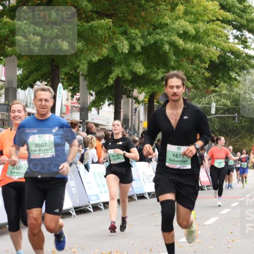 21.09.2025 - PSD Bank Halbmarathon Strokosch-Dieckow http://msf.ph/oto/8934238 21.09.2025 12:28:10 Ziel 1677, 3481, 3507, 3594, 3615 meine-sportfotos.de