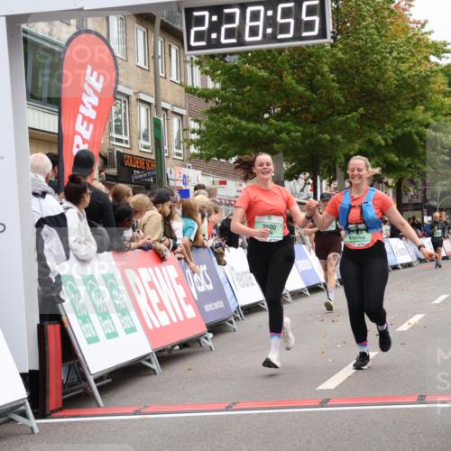 21.09.2025 - PSD Bank Halbmarathon Strokosch-Dieckow http://msf.ph/oto/8934276 21.09.2025 12:28:18 Ziel 1677, 3478, 3481, 3507, 3600, 3615, 3658 meine-sportfotos.de