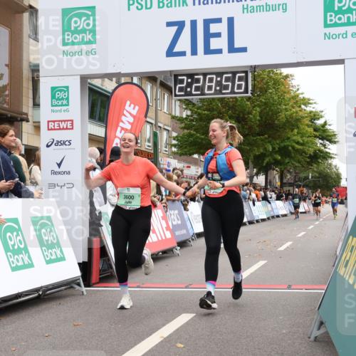 21.09.2025 - PSD Bank Halbmarathon Strokosch-Dieckow http://msf.ph/oto/8934284 21.09.2025 12:28:20 Ziel 1677, 3478, 3481, 3600, 3615, 3658 meine-sportfotos.de