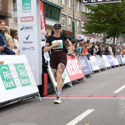 21.09.2025 - PSD Bank Halbmarathon Strokosch-Dieckow http://msf.ph/oto/8934292 21.09.2025 12:28:22 Ziel 3478, 3600, 3615, 3658 meine-sportfotos.de