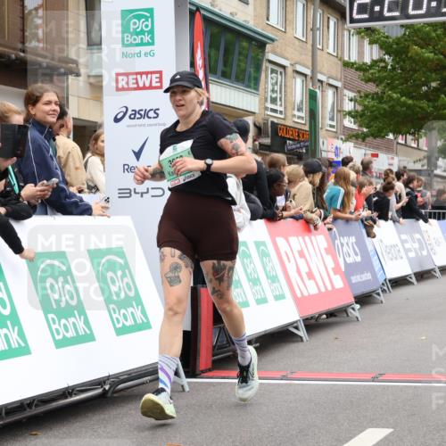 21.09.2025 - PSD Bank Halbmarathon Strokosch-Dieckow http://msf.ph/oto/8934295 21.09.2025 12:28:23 Ziel 3478, 3600, 3658 meine-sportfotos.de