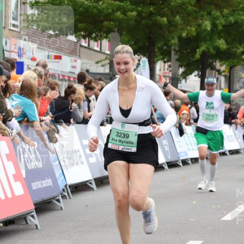 21.09.2025 - PSD Bank Halbmarathon Strokosch-Dieckow http://msf.ph/oto/8934382 21.09.2025 12:28:55 Ziel 1065, 1573, 3239 meine-sportfotos.de