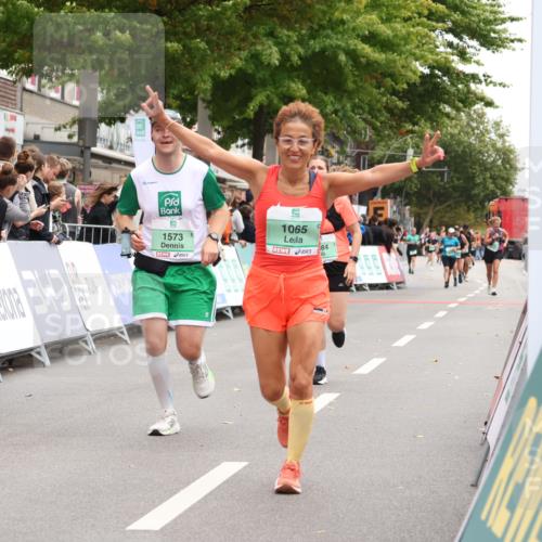 21.09.2025 - PSD Bank Halbmarathon Strokosch-Dieckow http://msf.ph/oto/8934393 21.09.2025 12:28:57 Ziel 1065, 1573, 3239, 3684 meine-sportfotos.de