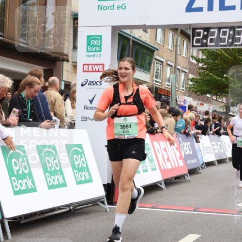 21.09.2025 - PSD Bank Halbmarathon Strokosch-Dieckow http://msf.ph/oto/8934418 21.09.2025 12:29:01 Ziel 1065, 1573, 3239, 3684, 3685 meine-sportfotos.de