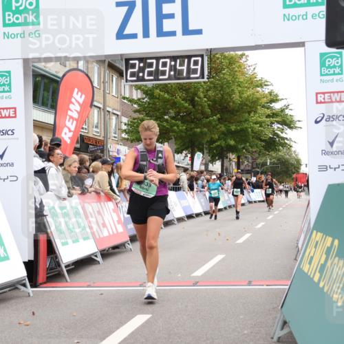 21.09.2025 - PSD Bank Halbmarathon Strokosch-Dieckow http://msf.ph/oto/8934446 21.09.2025 12:29:12 Ziel 3633 meine-sportfotos.de