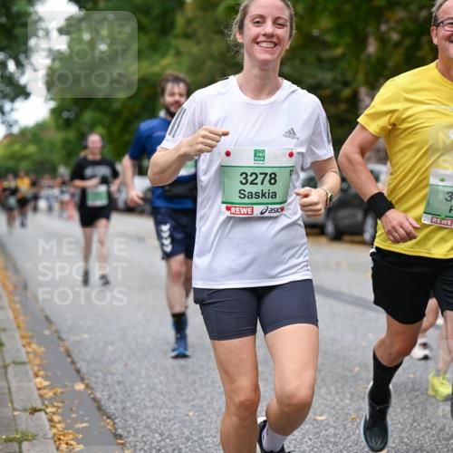 21.09.2025 - PSD Bank Halbmarathon Dr. Thomas Lammeyer http://msf.ph/oto/8934451 21.09.2025 10:56:32 Laufen 3278, 3357 meine-sportfotos.de