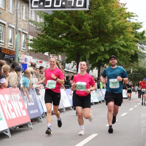 21.09.2025 - PSD Bank Halbmarathon Strokosch-Dieckow http://msf.ph/oto/8934568 21.09.2025 12:30:11 Ziel 1030, 1467, 1468, 2667, 3287, 3351 meine-sportfotos.de
