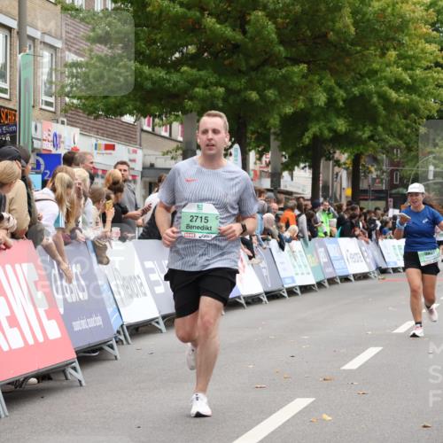 21.09.2025 - PSD Bank Halbmarathon Strokosch-Dieckow http://msf.ph/oto/8934632 21.09.2025 12:30:40 Ziel 2715, 3993 meine-sportfotos.de