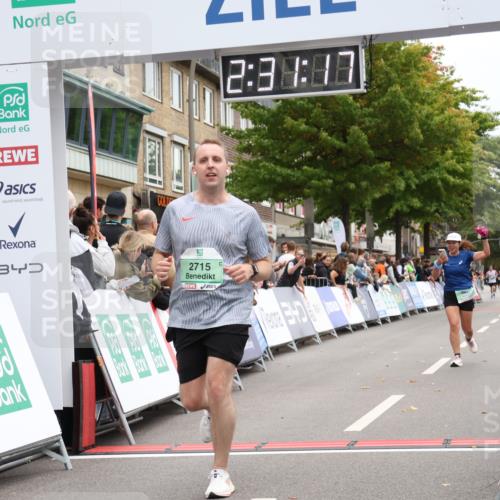 21.09.2025 - PSD Bank Halbmarathon Strokosch-Dieckow http://msf.ph/oto/8934641 21.09.2025 12:30:41 Ziel 2715, 3993 meine-sportfotos.de