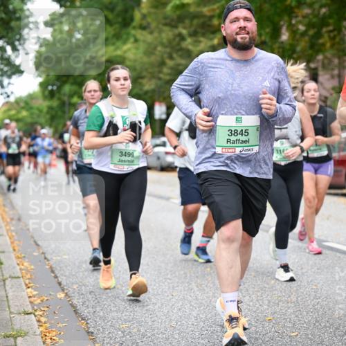21.09.2025 - PSD Bank Halbmarathon Dr. Thomas Lammeyer http://msf.ph/oto/8934673 21.09.2025 10:56:59 Laufen 3499, 3845, 116, 3856 meine-sportfotos.de