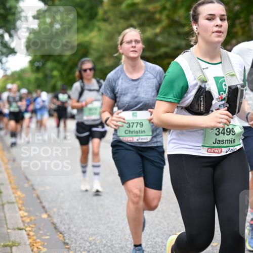 21.09.2025 - PSD Bank Halbmarathon Dr. Thomas Lammeyer http://msf.ph/oto/8934690 21.09.2025 10:57:01 Laufen 3779, 3499, 3400 meine-sportfotos.de