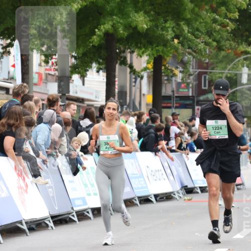21.09.2025 - PSD Bank Halbmarathon Strokosch-Dieckow http://msf.ph/oto/8934739 21.09.2025 12:31:11 Ziel 2948, 3581, 3730 meine-sportfotos.de