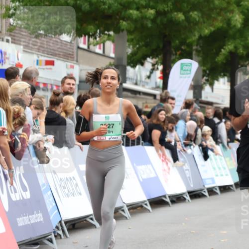 21.09.2025 - PSD Bank Halbmarathon Strokosch-Dieckow http://msf.ph/oto/8934741 21.09.2025 12:31:15 Ziel 1224, 3581, 3827 meine-sportfotos.de
