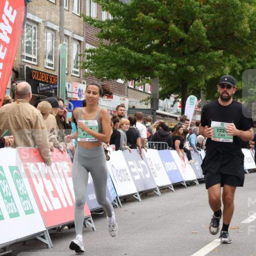 21.09.2025 - PSD Bank Halbmarathon Strokosch-Dieckow http://msf.ph/oto/8934746 21.09.2025 12:31:16 Ziel 1224, 3827 meine-sportfotos.de