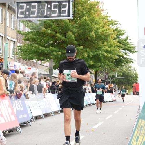 21.09.2025 - PSD Bank Halbmarathon Strokosch-Dieckow http://msf.ph/oto/8934751 21.09.2025 12:31:17 Ziel 1224, 3827 meine-sportfotos.de