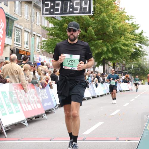 21.09.2025 - PSD Bank Halbmarathon Strokosch-Dieckow http://msf.ph/oto/8934755 21.09.2025 12:31:18 Ziel 1224, 3827 meine-sportfotos.de