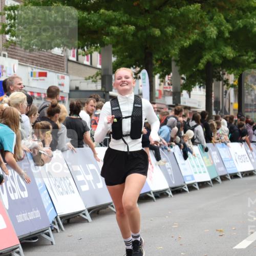 21.09.2025 - PSD Bank Halbmarathon Strokosch-Dieckow http://msf.ph/oto/8934818 21.09.2025 12:31:43 Ziel 1494, 3458 meine-sportfotos.de