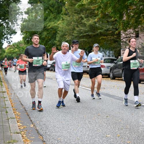 21.09.2025 - PSD Bank Halbmarathon Dr. Thomas Lammeyer http://msf.ph/oto/8934819 21.09.2025 10:57:17 Laufen 3493, 1697, 3280, 1292, 3430, 4915 meine-sportfotos.de