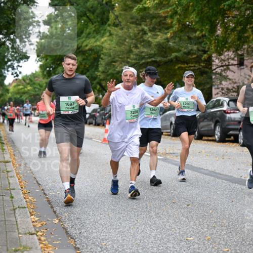 21.09.2025 - PSD Bank Halbmarathon Dr. Thomas Lammeyer http://msf.ph/oto/8934824 21.09.2025 10:57:17 Laufen 1697, 9, 3280, 1292, 1290, 3430, 4915 meine-sportfotos.de
