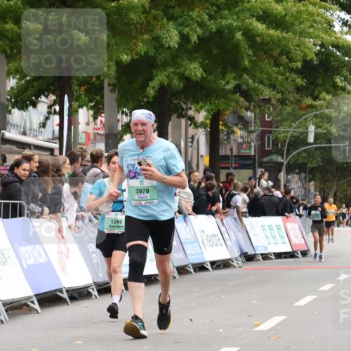 21.09.2025 - PSD Bank Halbmarathon Strokosch-Dieckow http://msf.ph/oto/8934928 21.09.2025 12:32:23 Ziel 1260, 2679, 3289, 3316, 3978, 3994 meine-sportfotos.de