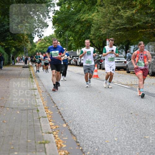 21.09.2025 - PSD Bank Halbmarathon Dr. Thomas Lammeyer http://msf.ph/oto/8935024 21.09.2025 10:57:44 Laufen 3197, 1575, 1576, 3557 meine-sportfotos.de