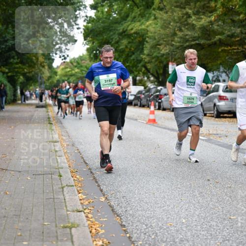 21.09.2025 - PSD Bank Halbmarathon Dr. Thomas Lammeyer http://msf.ph/oto/8935052 21.09.2025 10:57:46 Laufen 3197, 1576, 1575 meine-sportfotos.de