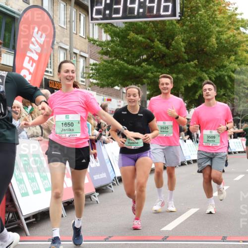21.09.2025 - PSD Bank Halbmarathon Strokosch-Dieckow http://msf.ph/oto/8935147 21.09.2025 12:34:10 Ziel 1650, 2735, 3509, 3525, 3693, 3697, 3806, 3812, 3825, 3826, 3862 meine-sportfotos.de