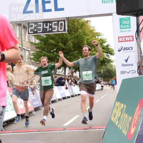 21.09.2025 - PSD Bank Halbmarathon Strokosch-Dieckow http://msf.ph/oto/8935168 21.09.2025 12:34:13 Ziel 1650, 2735, 3509, 3525, 3693, 3697, 3812, 3826, 3862 meine-sportfotos.de