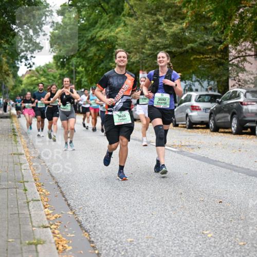 21.09.2025 - PSD Bank Halbmarathon Dr. Thomas Lammeyer http://msf.ph/oto/8935172 21.09.2025 10:58:04 Laufen 3625, 3592 meine-sportfotos.de