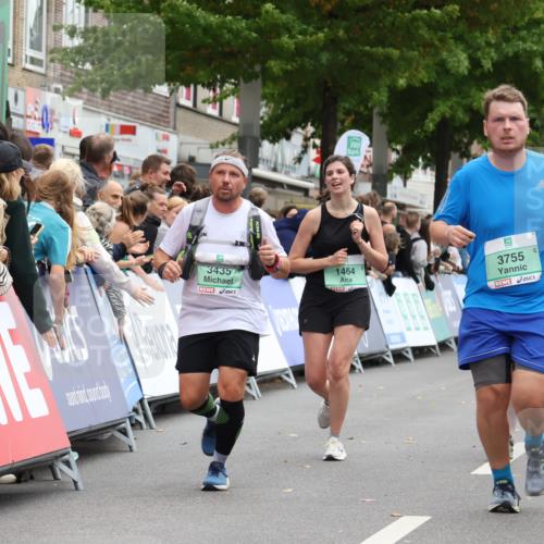 21.09.2025 - PSD Bank Halbmarathon Strokosch-Dieckow http://msf.ph/oto/8935187 21.09.2025 12:34:30 Ziel 1464, 3435, 3755, 3953 meine-sportfotos.de