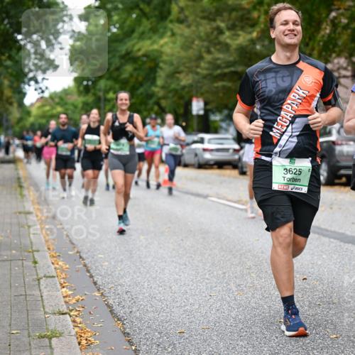 21.09.2025 - PSD Bank Halbmarathon Dr. Thomas Lammeyer http://msf.ph/oto/8935192 21.09.2025 10:58:06 Laufen 3625, 3592 meine-sportfotos.de