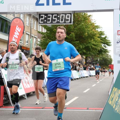 21.09.2025 - PSD Bank Halbmarathon Strokosch-Dieckow http://msf.ph/oto/8935195 21.09.2025 12:34:33 Ziel 1464, 3435, 3755, 3953 meine-sportfotos.de