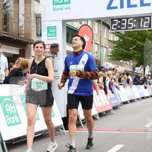 21.09.2025 - PSD Bank Halbmarathon Strokosch-Dieckow http://msf.ph/oto/8935203 21.09.2025 12:34:35 Ziel 1464, 2651, 3435, 3755, 3953 meine-sportfotos.de