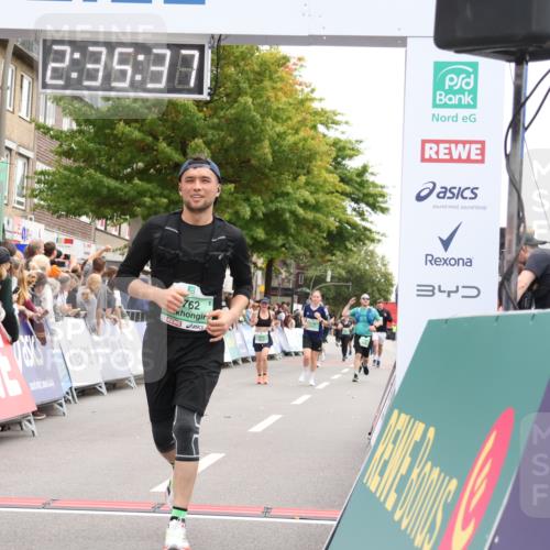 21.09.2025 - PSD Bank Halbmarathon Strokosch-Dieckow http://msf.ph/oto/8935250 21.09.2025 12:35:00 Ziel 1417, 1762, 3216, 3675 meine-sportfotos.de