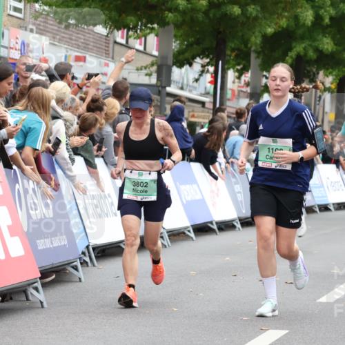 21.09.2025 - PSD Bank Halbmarathon Strokosch-Dieckow http://msf.ph/oto/8935263 21.09.2025 12:35:05 Ziel 1108, 1762, 3167, 3550, 3561, 3802 meine-sportfotos.de