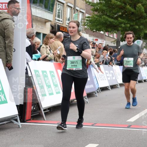 21.09.2025 - PSD Bank Halbmarathon Strokosch-Dieckow http://msf.ph/oto/8935304 21.09.2025 12:35:16 Ziel 1680, 3167, 3387, 3550, 3561, 3811 meine-sportfotos.de