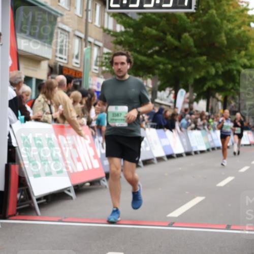 21.09.2025 - PSD Bank Halbmarathon Strokosch-Dieckow http://msf.ph/oto/8935309 21.09.2025 12:35:18 Ziel 1341, 1680, 3387, 3811 meine-sportfotos.de