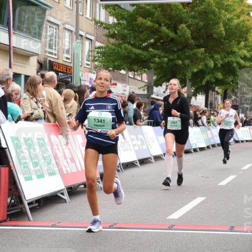 21.09.2025 - PSD Bank Halbmarathon Strokosch-Dieckow http://msf.ph/oto/8935322 21.09.2025 12:35:22 Ziel 1279, 1341, 3387, 3811, 3883 meine-sportfotos.de